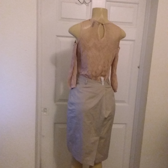 White House/ black Market shirt - Picture 7 of 13